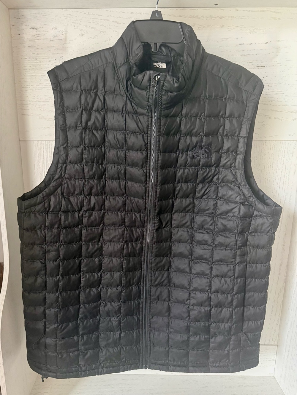 The North Face Black Thermoball Trekker Vest size XL men’s